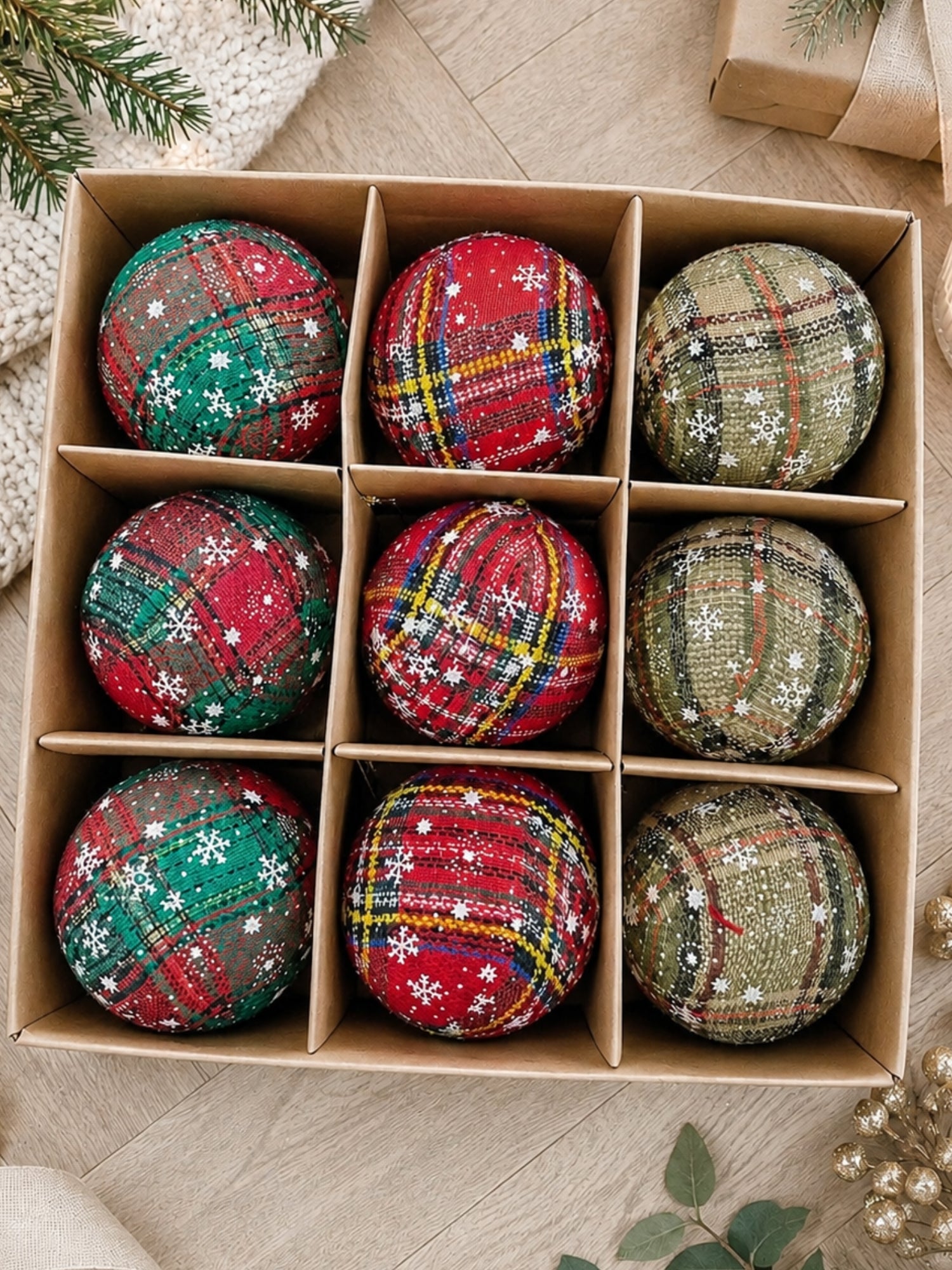 Tartan Bauble Set - Red