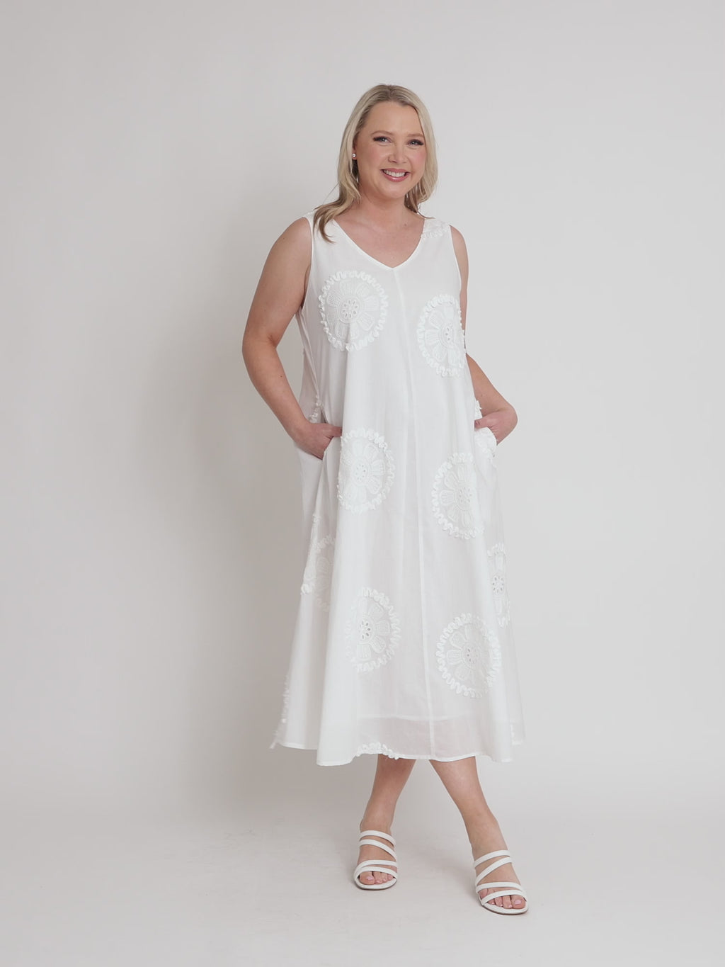 Emanuella Sleeveless Dress - Ivory